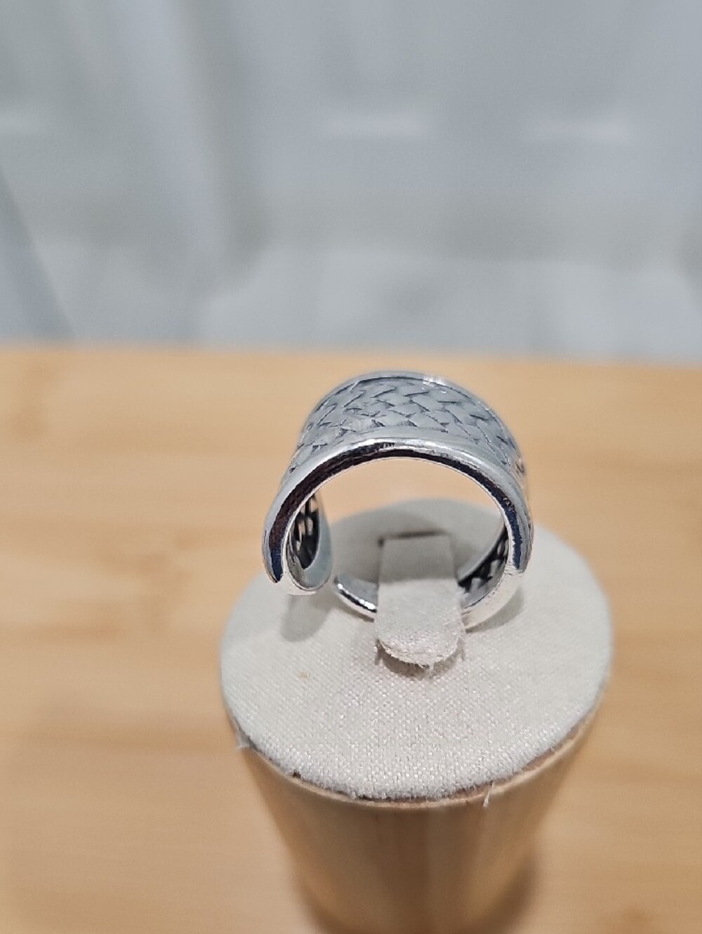 Woven Pattern Sterling Silver Statement Ring - Picture 2 of 4